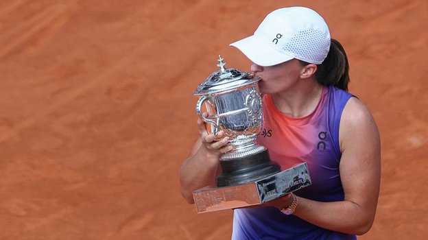 Ига Свентек обыграла Ясмин Паолини в финале «Ролан Гаррос».