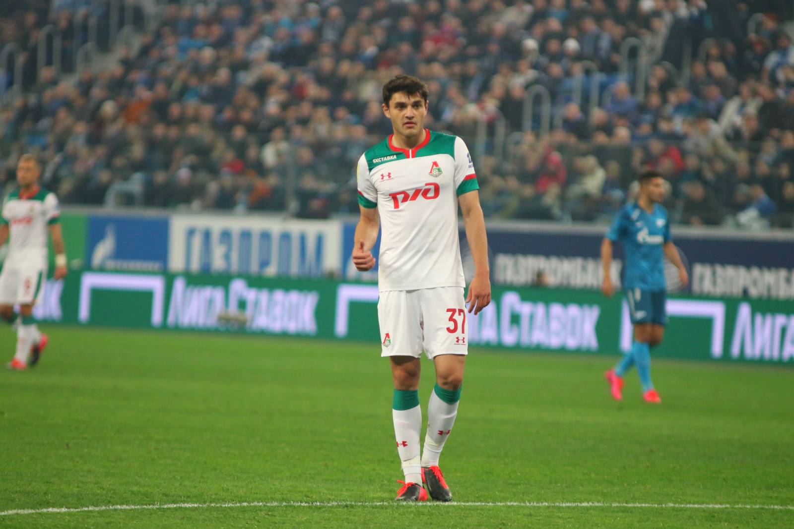 Агент Магкеева высказался о будущем защитника