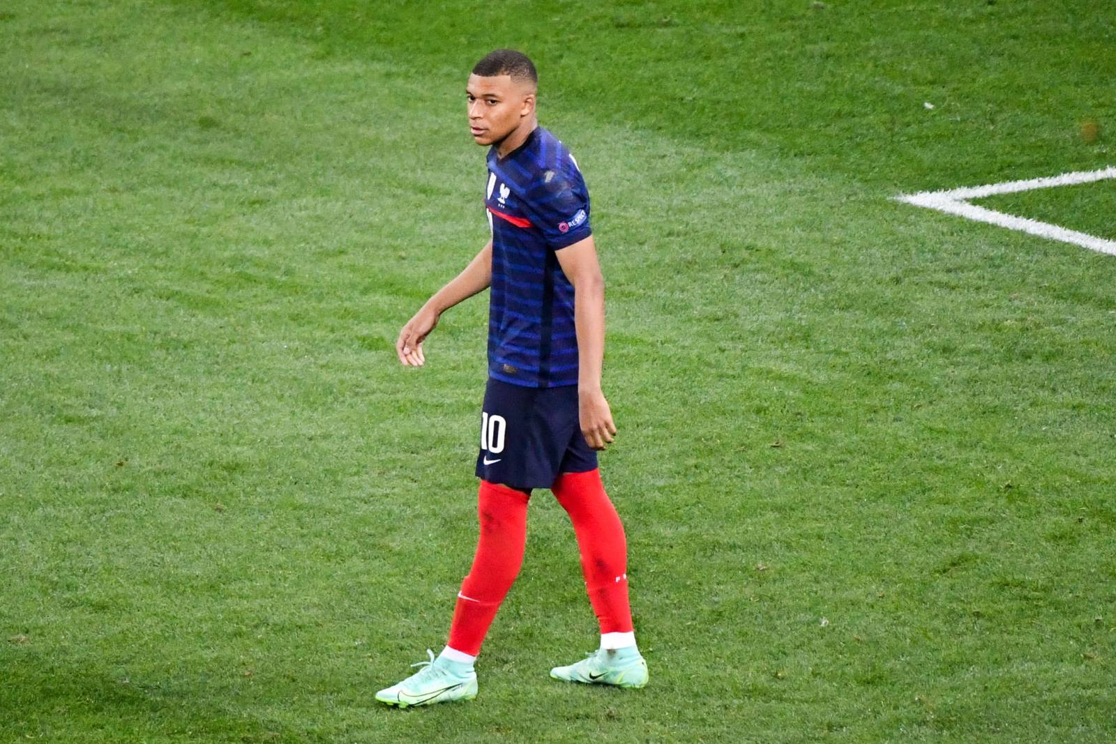 Мбаппе: Хочу выиграть Евро-2024 в качестве капитана сборной Франции