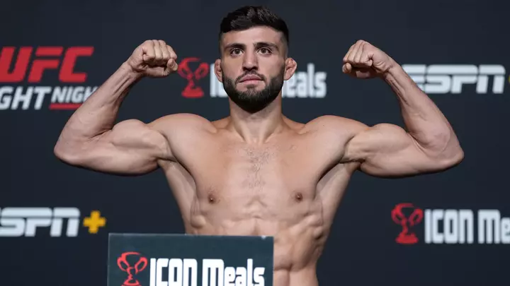 Арман Царукян резко ответил Пэдди Пимблетту на критику по поводу боя за титул UFC